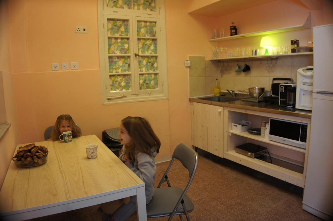 City Hall Hostel Haifa Luaran gambar
