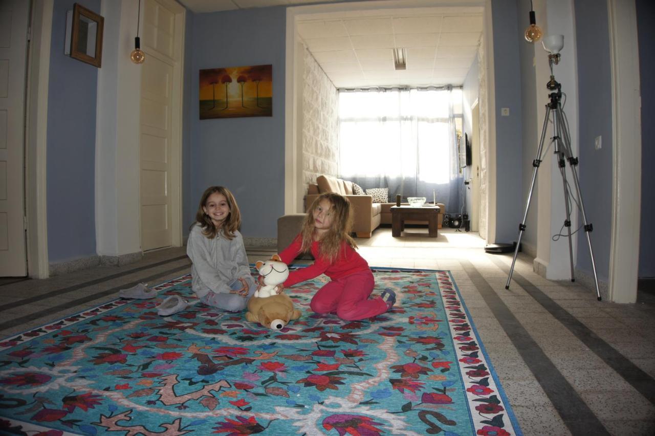 City Hall Hostel Haifa Luaran gambar
