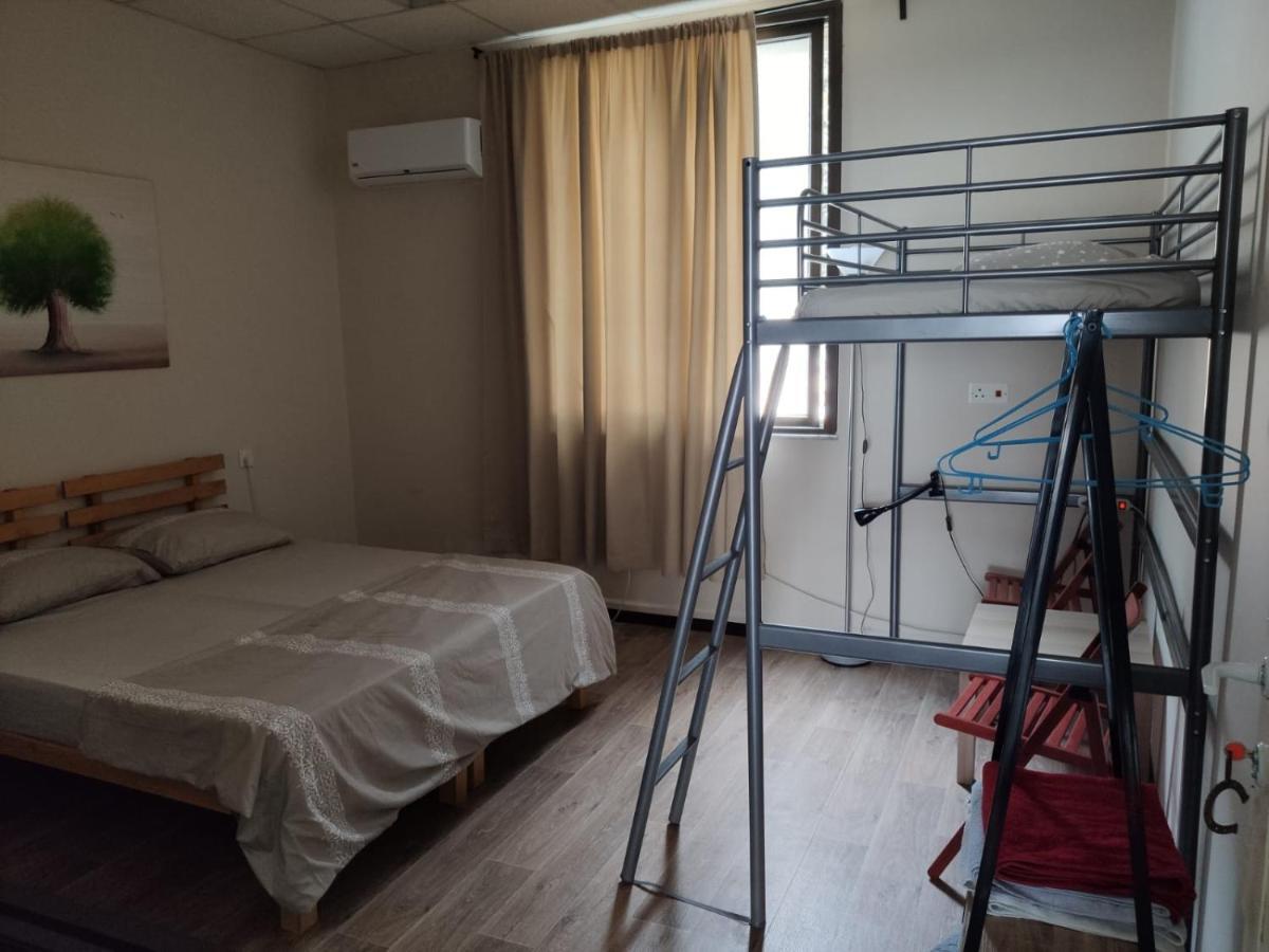 City Hall Hostel Haifa Luaran gambar